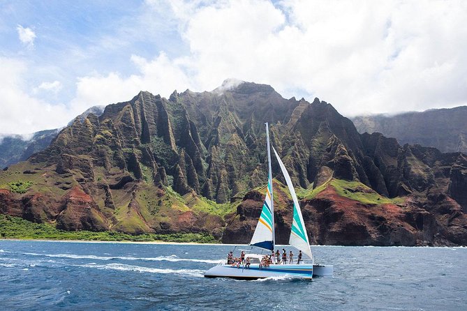 Kauai’s Na Pali Coast Snorkel and Sail Tour - Why seeing Na Pali from Leila matters
