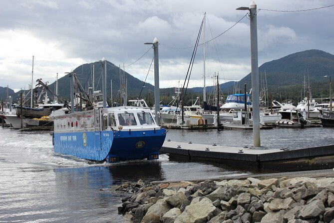 Ketchikan Duck Tour - Totem poles, local stories, and the limits of the city ride