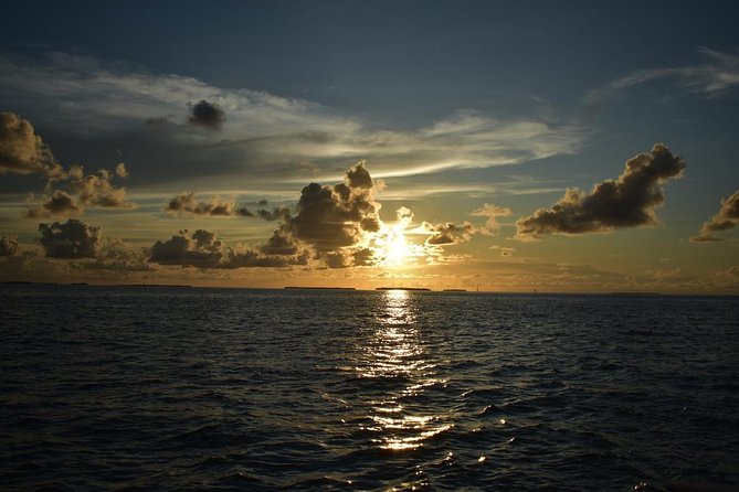 Key West Small-Group Sunset Sail with Wine and Hors d'oeuvres - Wine, beer, and food: what the $125 price buys