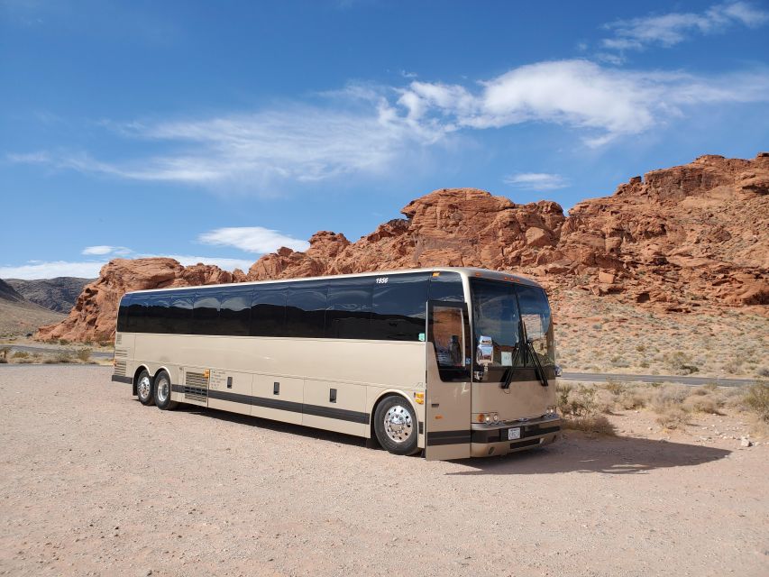 Las Vegas: Antelope Canyon & Horseshoe Bend with Lunch, WiFi - Pickup from the Strip and the first hours on the road
