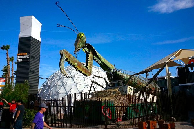 Las Vegas Downtown & Fremont Street - Guided Walking Tour - Finishing at Downtown Container Park