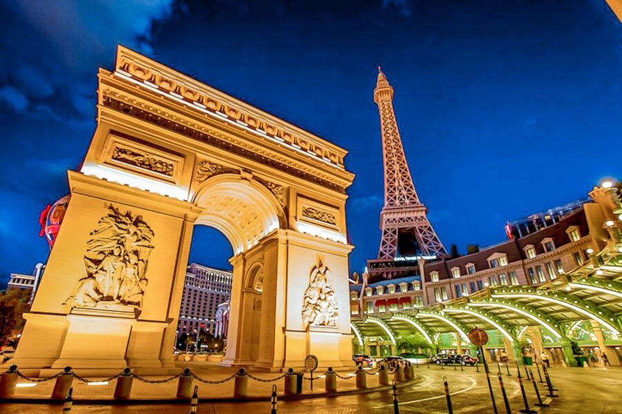 Las Vegas: Eiffel Tower Viewing Deck Entrance Ticket - Price, value, and alternatives within the visit