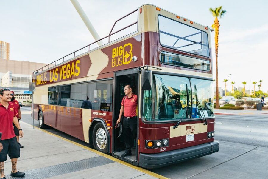Las Vegas: Sightseeing Night Tour by Open-top Bus - Fremont Street and the older side of Las Vegas