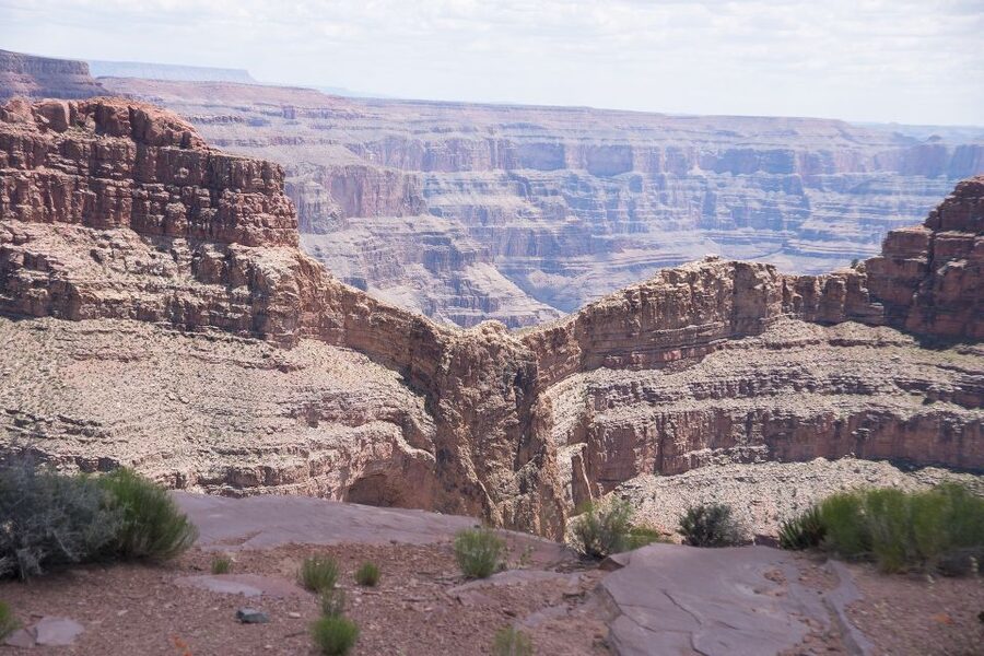 Las Vegas: Small Group Grand Canyon Skywalk, Hoover Dam Tour - A long day, made easier by the guide