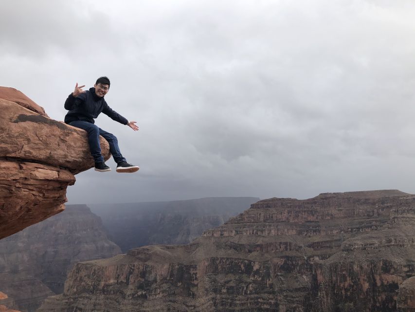 Las Vegas: Small Group Grand Canyon Skywalk, Hoover Dam Tour - The drive through Nevada and Arizona