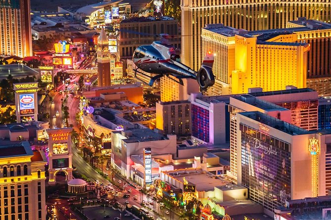 Las Vegas Strip Helicopter Night Flight - Why Las Vegas looks better from the air at night