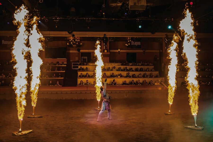 Las Vegas: Tournament of Kings Show at Excalibur - What to bring, and what to leave behind