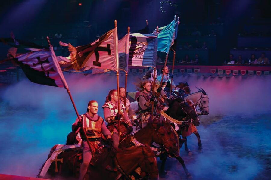 Las Vegas: Tournament of Kings Show at Excalibur - Knights, horses, and the contest for chivalry