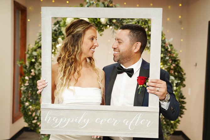 Las Vegas Wedding at The Little Vegas Chapel - Choosing the ceremony that fits you