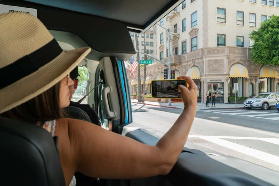Los Angeles: Celebrity Homes and Hollywood Open-Air Bus Tour - Why the open-air bus matters