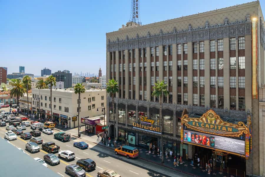 Los Angeles: Celebrity Homes and Hollywood Open-Air Bus Tour - Should you book it?