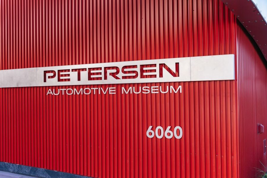 Los Angeles: Petersen Automotive Museum Admission Ticket - The main galleries: old cars, bold design, and clever machines