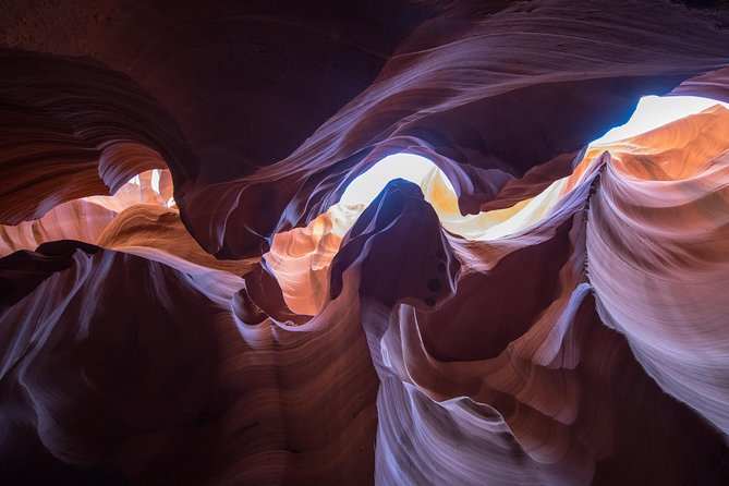 Lower Antelope Canyon Tour Ticket - Smaller groups, but not an empty canyon