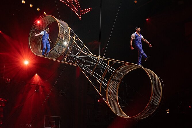 Mad Apple by Cirque du Soleil at New York New York Hotel and Casino - What the New York theme gets right