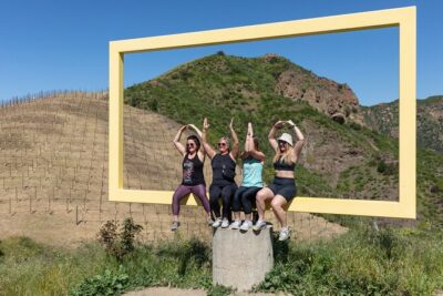 Malibu: Guided Vineyard Hike with Photo Stops and Wine