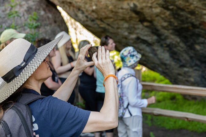 Malibu: Guided Vineyard Hike with Photo Stops and Wine - The views, pace, and photo stops