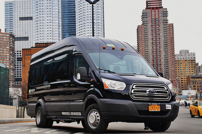 Manhattan to JFK: One Way Shared Departure Transfer - Communication is the key practical issue