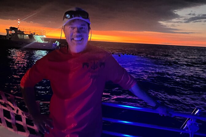 Manta Ray Night Snorkel in Kona - What makes this boat practical