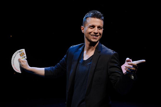 Mat Franco Magic Reinvented Nightly at the LINQ Hotel and Casino - Seating at The LINQ: what your money buys