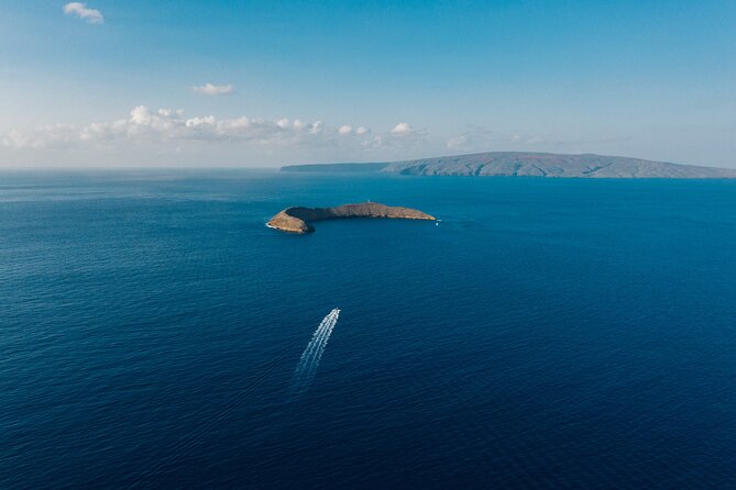 Maui: 2-Hour Molokini Snorkel Trip - What makes snorkeling inside the crater special