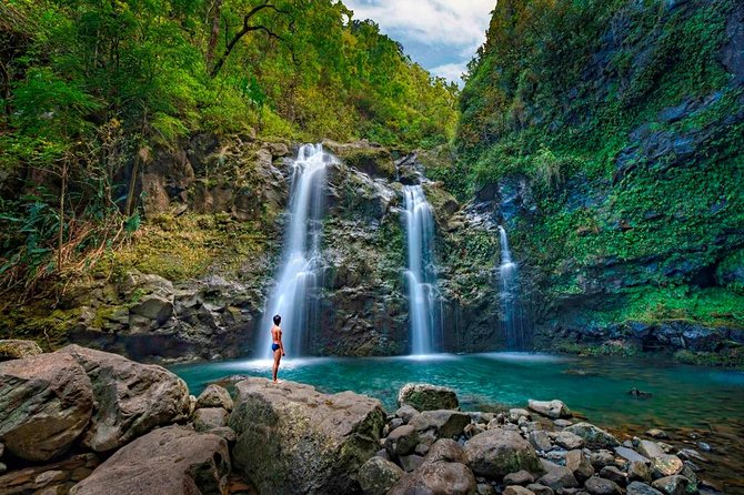 Maui: Famous Road to Hana Waterfalls and Lunch by Mercedes Van - Paia and Ho‘okipa begin the coastal run