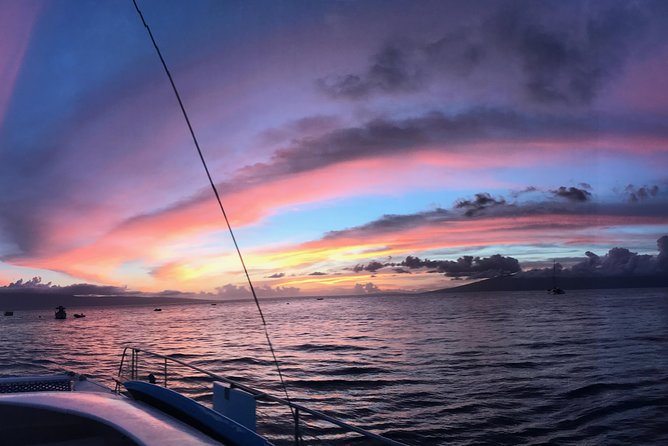 Maui Premium Sunset Dinner Cruise from Ka’anapali Beach - Music, crew service, and the mood onboard