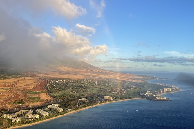 Maui -PRIVATE- Air Tour FUN: 3 Islands: (2-5 people): SEE it ALL! - The Kahului departure and the first views of Maui
