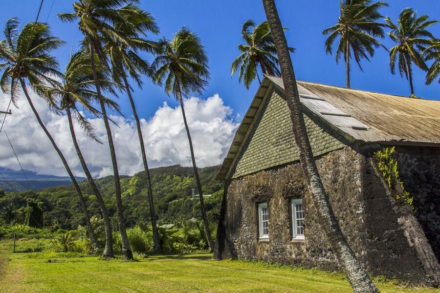 Maui: Small-Group Road to Hāna Sightseeing Tour - Bamboo, Puaa Kaa, and time in the water
