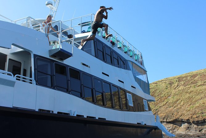 Maui Snorkeling Adventure From Ma'alaea Harbor to Molokini - Who will get the most from this Maui snorkeling trip