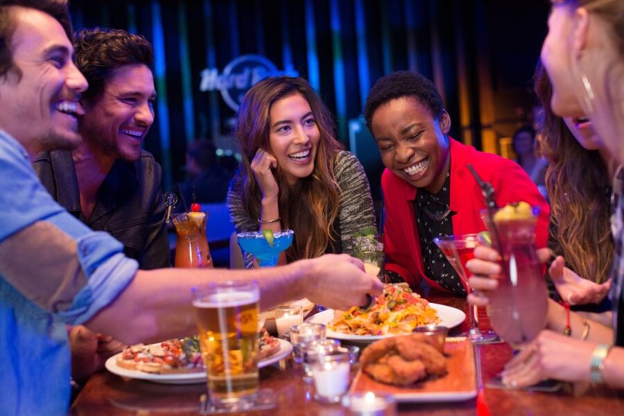 Meal at Hard Rock Cafe New York Times Square - How the 90 minutes usually works