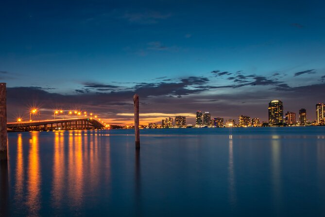 Miami Biscayne Bay rich and famous Sightseeing Boat Tour - Downtown Miami and the Port of Miami