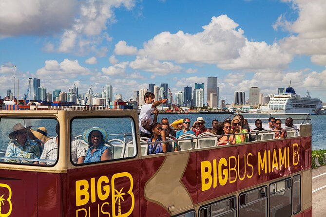 Miami: Hop-on Hop-off Tour + Cruise & Free 1-Hour Bike Rental - Soundscape Park and Mid-Beach slow the pace