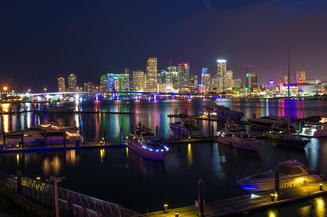Miami: Open-top Bus Sightseeing Night Tour with Live Guide - Why Miami works so well after dark
