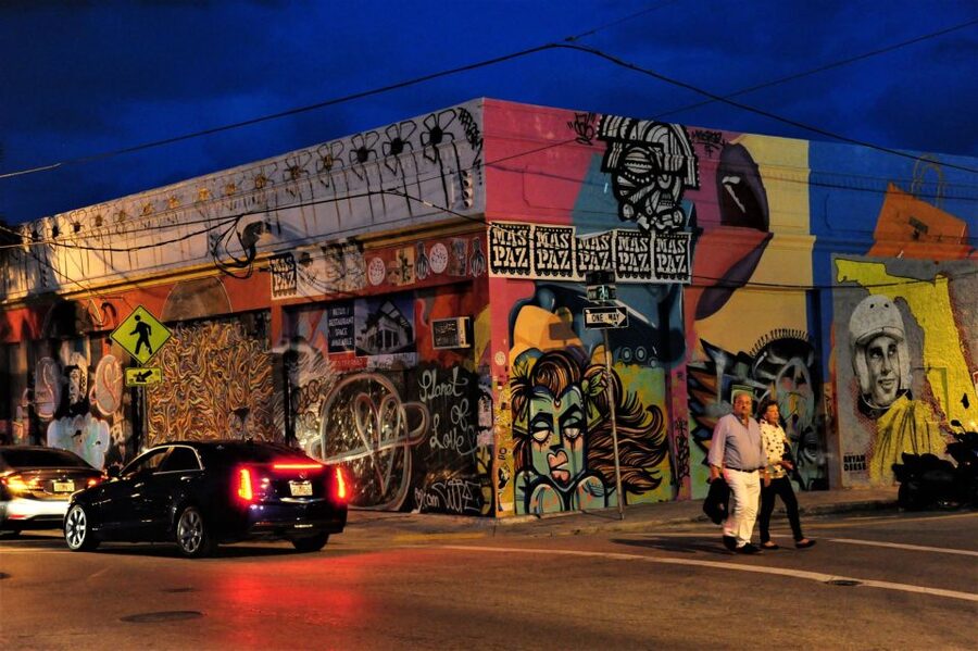 Miami: Open-top Bus Sightseeing Night Tour with Live Guide - Brickell Avenue and the modern city