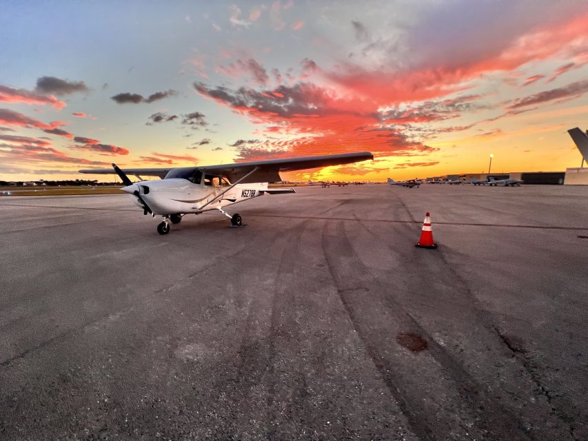 Miami: South Beach Private 35-Minute Guided Flight Tour - The view over South Beach and the Atlantic shore