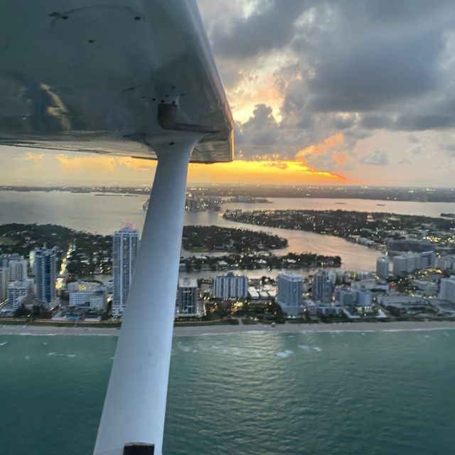 Miami: South Beach Private 35-Minute Guided Flight Tour - Islands, mansions, and Biscayne Bay