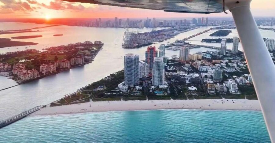Miami: South Beach Private 50-Minute Private Flight Tour - Why Miami looks better from the air