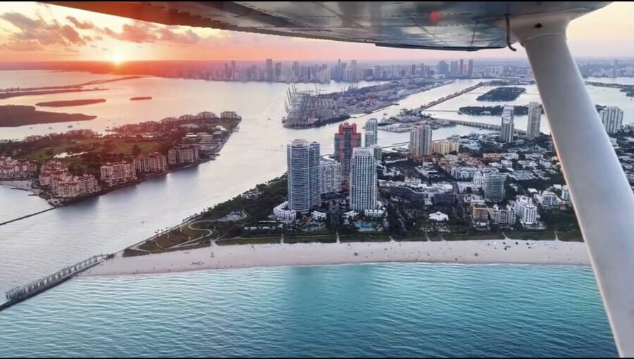 Miami: South Beach Private 50-Minute Private Flight Tour - The 50-minute route, from runway to skyline
