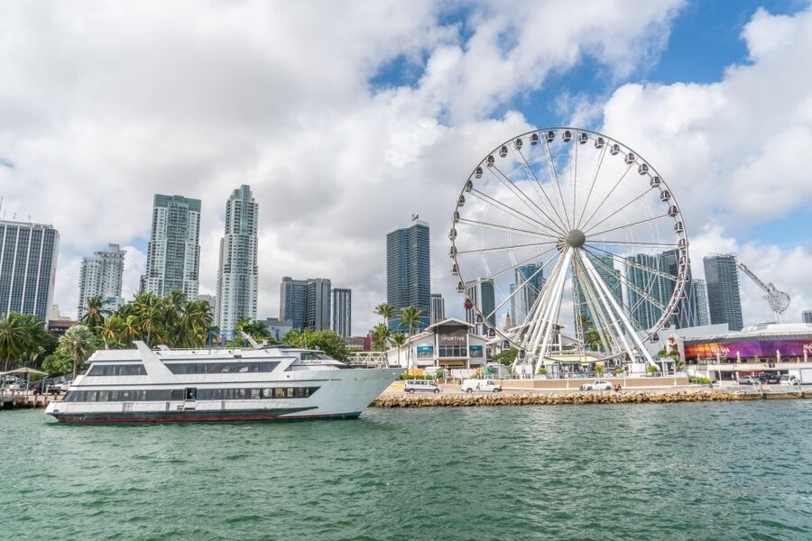 Miami: The Original Millionaire’s Row Cruise - Seeing Miami from Biscayne Bay