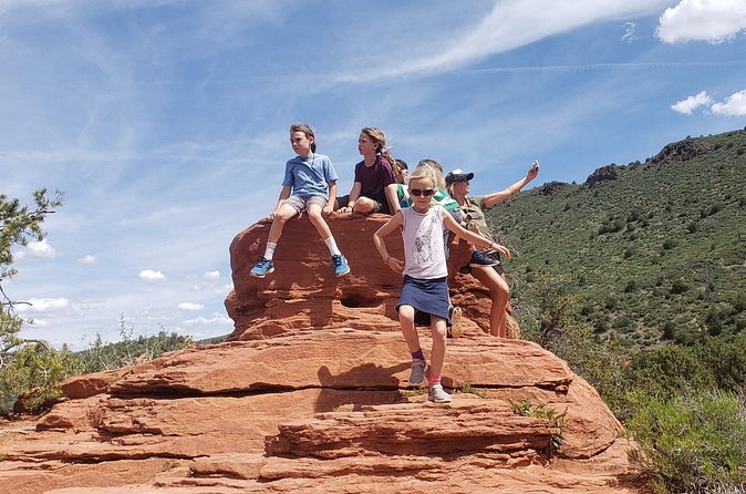 Mogollon Rim Run Supreme Jeep Tour from Sedona - Snoopy Rock, Merry-Go-Round Rock, and the red-rock views