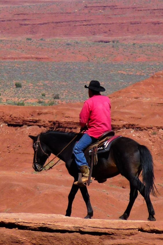 Monument Valley: Horseback Adventure Tour - Starting at D/D MTA Horse Tours