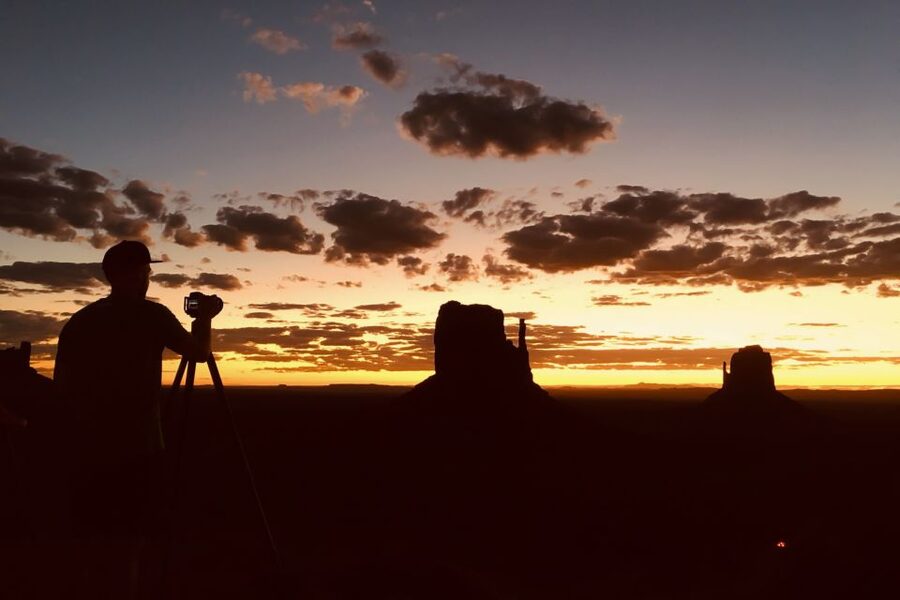 Monument Valley: Sunset Tour with Navajo Guide - Meeting at The View Hotel in Monument Valley