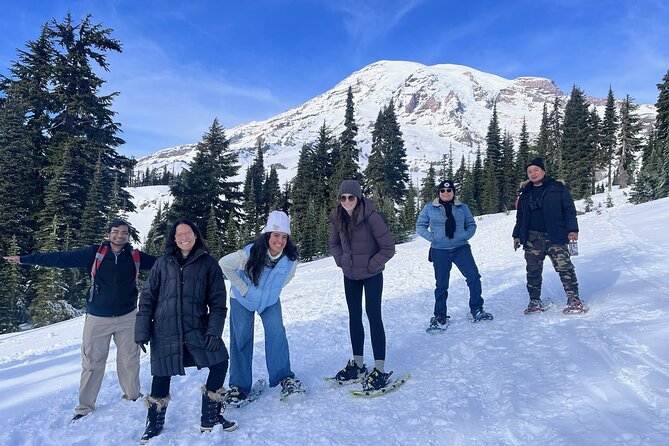 Mt. Rainier National Park Highlights Tour - Summer lakes and old-growth forest add variety