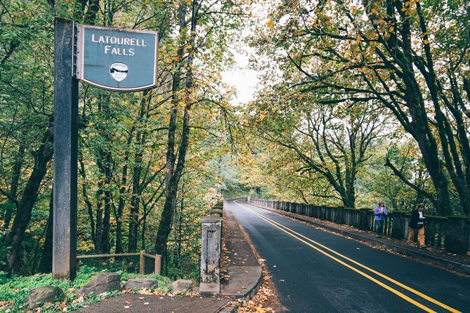 Multnomah Falls and Columbia River Gorge Waterfalls Tour Morning - Vista House and the highway’s grandest views
