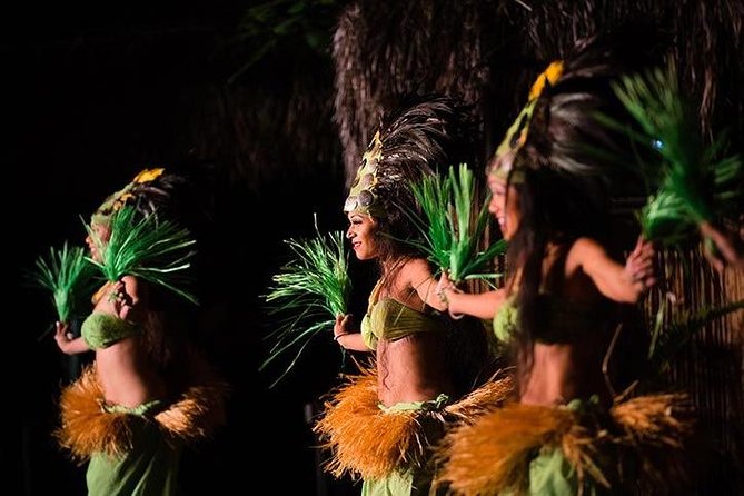 Myths of Maui Luau Dinner and Show - Why the fire knives make the finale memorable