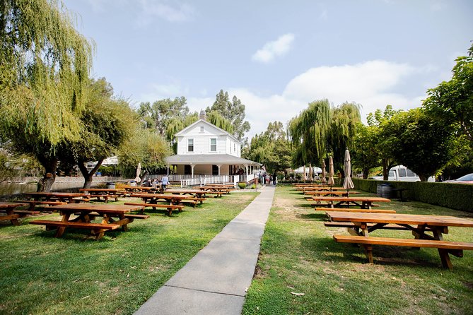 Napa and Sonoma Wine Country Full-Day Tour from San Francisco - Sonoma Plaza gives you a proper lunch break