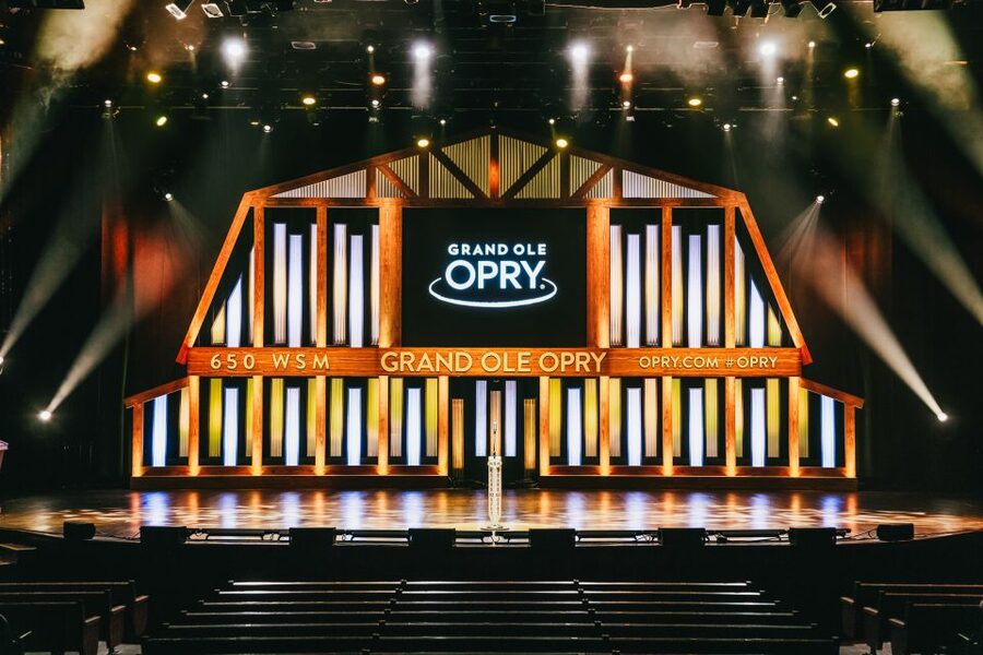 Nashville: Grand Ole Opry Show Ticket - Food, Drinks, Shopping, and House Rules