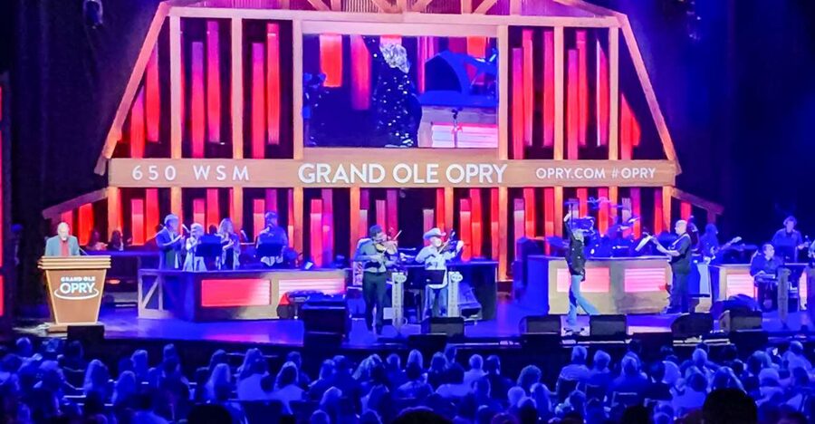 Nashville: Grand Ole Opry Show Ticket - The 7:00 PM Program and Its Changing Lineup