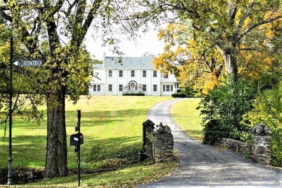 Nashville: Homes of the Stars Narrated Bus Tour - Key points to know before booking