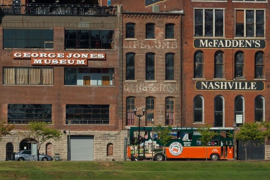 Nashville: Hop-on Hop-off Trolley Tour - Stops 12 and 13: the Farmers’ Market and Capitol View